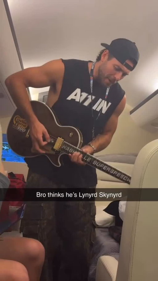 Free Bird on the bird 🛩️