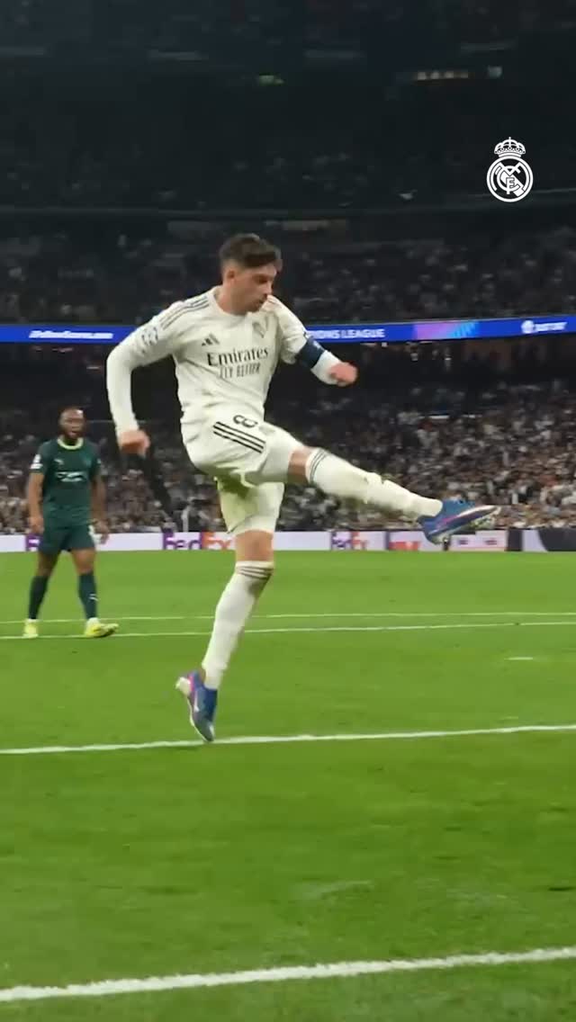 🎬 2025/26 #UCL Goal of the Season
🎥 Mejor gol de la Champions League 2025/26