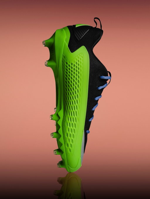 Hometown pride 💚💜
Your favorite hooper’s favorite cleat colorway. The “Atlanta Vikings” Anthony Edwards Cleat is out now.