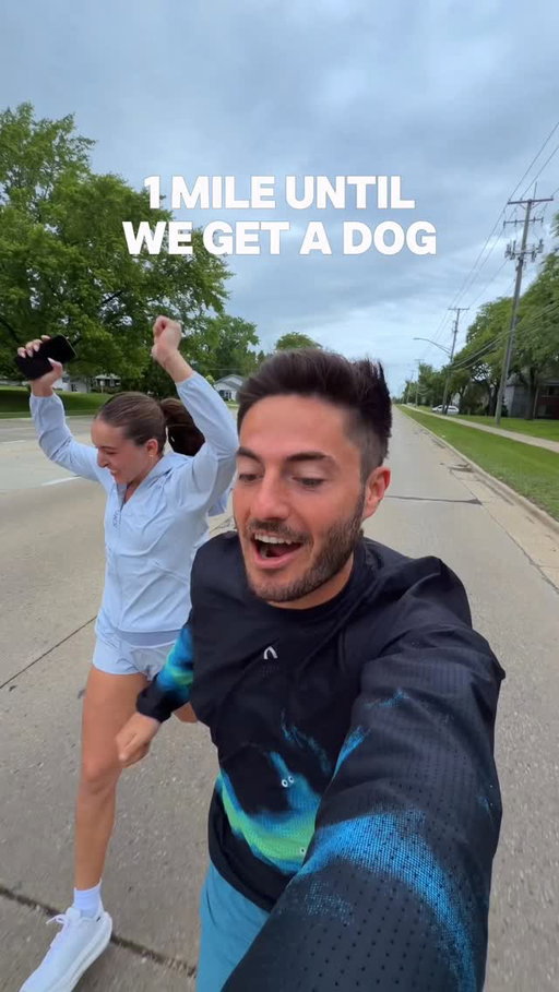 HIS NAME IS FRANK 😍

#running #dog #dogsofinstagram #frankthedog
