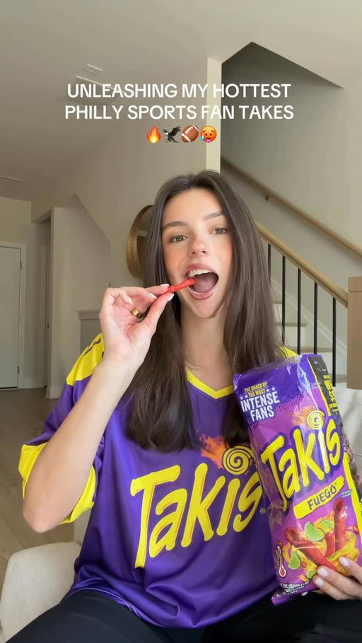 #TakisPartner my hottest Philly sports fan takes!! Do you agree with them? 😏 let me know your hot takes in the comments and go vote for my Philly hot takes on @takisusa IG! 🔥