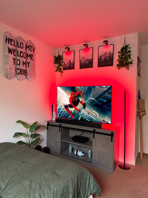 This place feels familiar 🕷️

#roomdecorideas #smallroomdecor #bedroomdecoration #bedroomstyle #bedroomdecorideas