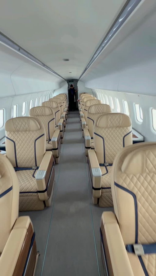 Onboard the newly delivered @atraircraft 72 HighLine of @berjayaair with an all Business Class configuration! The first of its kind 😍 #malaysia #aviation #joshcahill #gotravelyourway #youtuber