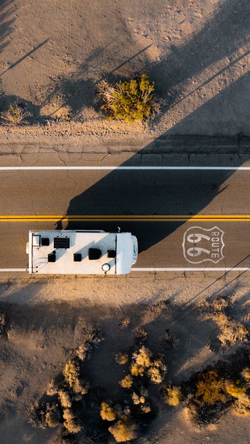 the best thing about this USA road trip? every place felt completely different 🤩 together with @roadsurfer we explored 4 different states 🇺🇸 

California, Nevada, Utah and Arizona gave us a mix of coastlines, deserts, mountains, waterfalls, national parks, and iconic cities, all in one trip ✌🏼

if you’re thinking about doing a road trip in the American Southwest, take this as your sign 🥹🌍

follow @travelifejournal for more travel inspiration 🫶🏼