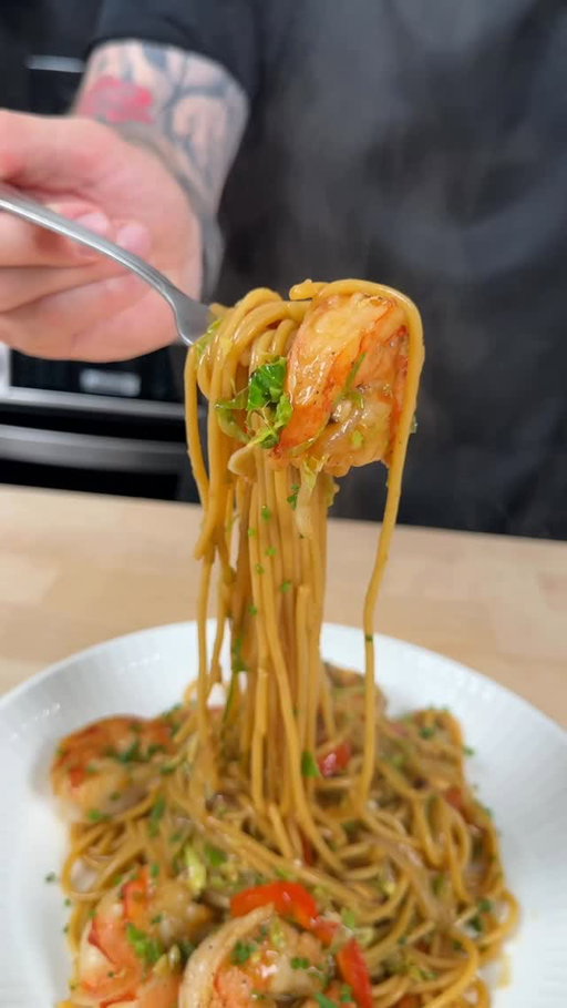 Shrimp Lo Mein 🔥🔥 Dinner in under 30 Minutes!

Chinese takeout is and always will be a staple for me… it’s one of the few things I genuinely crave on the regular that I don’t always make myself… my main gripe with ordering takeout is those tiny low quality shrimp they use in the fried rice and Lo Mein lol…  so.. here we are 🤣

Shopping List:
1.5 lbs Jumbo Shrimp
1 lb Lo Mein noodles (or spaghetti if that’s all you have)
1.5 cups shaved Brussel sprouts 
1 diced onion
1 bell pepper
1/2 cup diced mushrooms
1 tbsp garlic and ginger 
1/4 cup low sodium soy sauce
2 tbsps dark soy sauce
2 tbsps hoisin
1 tbsp oyster sauce
1/2 tsp liquid smoke (optional)
1/2 tsp sesame oil

Pro tip: add a little water when you saute the shrimp… it’ll help them steam for even cooking/color and prevent over cooking

#mrmakeithappen #lomein #seafood #dinneridea