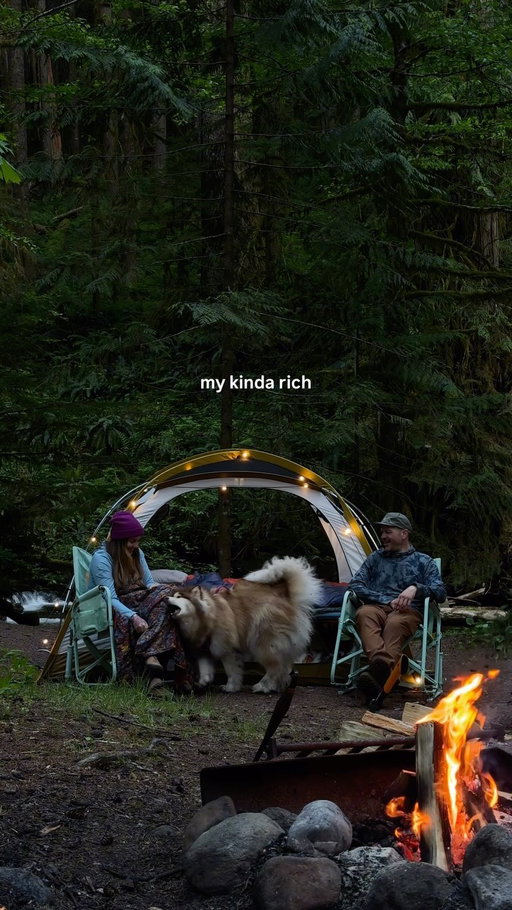 please leave a message and we’ll get back to you at the end of the camping season!🏕️