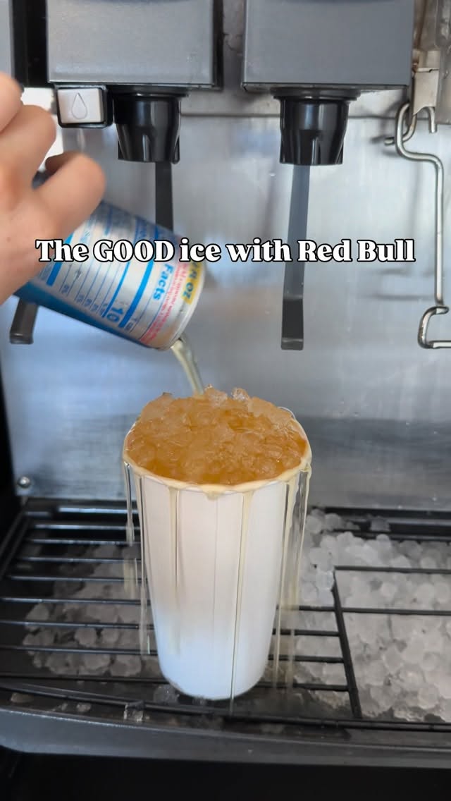 Nugg ice >> 

For a limited time, grab ANY TWO SLICES + a Red Bull for just $15.50. Original or Sugar Free. Available June 1–14. (Excluding Soho)