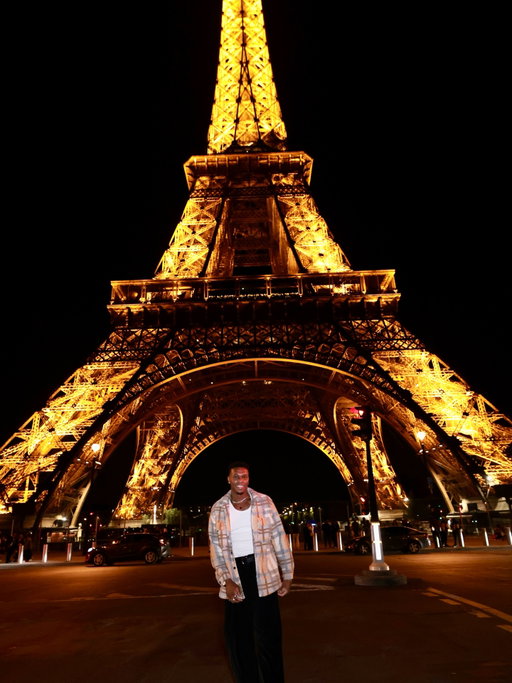 The Parisiens weren’t rude—they were just ✨consistently unimpressed✨. 

I can’t say I share the same sentiment. 🇫🇷 

#paris
