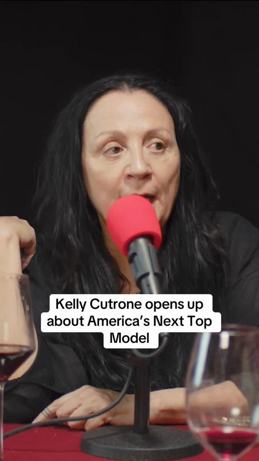 new episode with @kellycutrone out now!