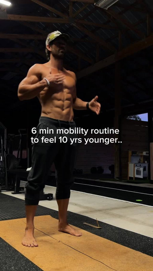 Forgot how good my body feels after this ⚡️ 

Save this and try for the next 3 days 🌞 you’ll thank me later.. 🤟 

👇 12 moves / 30 seconds each
1. neck circles
2. body bounces
3. arm swings
4. full twists
5. downward to up dog
6. squat + t spine
777 cossack
8. straddle
9. 90/90
10. bridge pose
11. tabletop
12. toe touches

Training for muscle, energy and longevity 🌐

Comment “PLAN” to try my program to get in the best shape of your life (body mind spirit) ⚡️ 

🧢 @domshahbon @doni.nahmias 🌌
🧘‍♂️ Mat by @movement_made 

#mobility #mobilitytraining #stretching