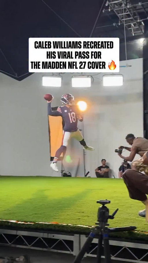 behind the scenes of @ayeeecaleb’s @eamaddennfl cover 🎬