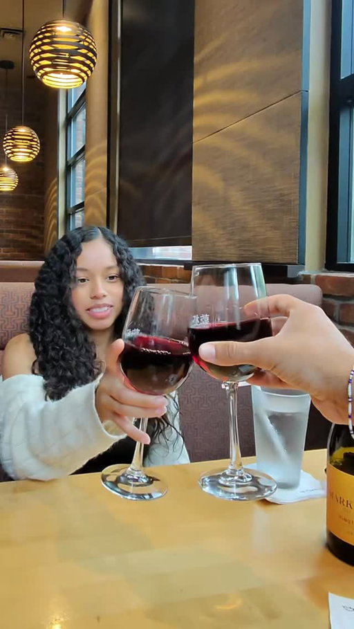 Date night @pfchangs for their
Wine Wednesday deal!

Must be 21+ to drink. Please drink responsibly

#PFChangsPartner #POV
#winewednesday