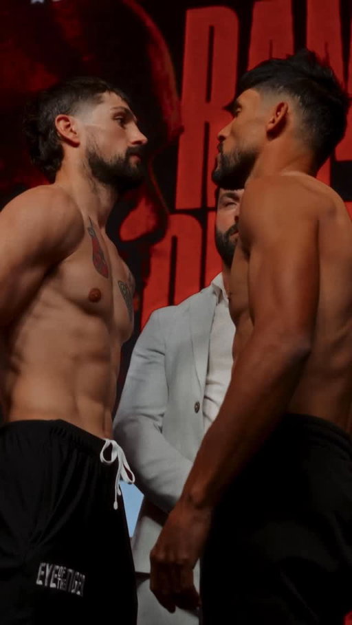🇨🇦SANFORD VS. ILHARREGUI🇺🇾

Duel d’espoirs entre le double olympien canadien Wyatt Sanford (6-0) et le champion d’Uruguay Juan Pablo Ilharregui (11-1) demain soir!

📺 @punchinggrace / @daznboxing

#RamirezRichards | #EottmArmy