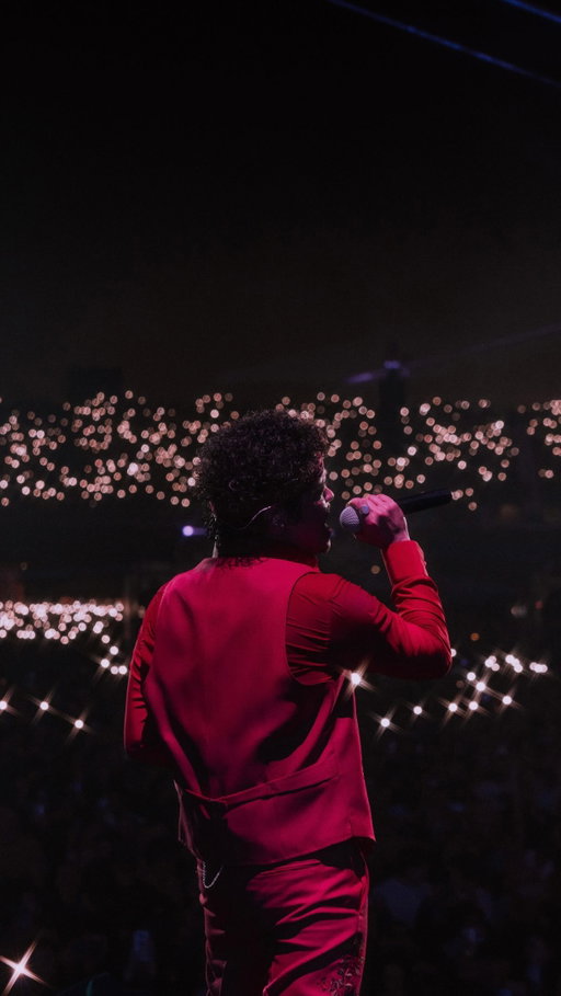 THANK YOU TORONTO FOR A RECORD-BREAKING 5 NIGHTS AT ROGERS STADIUM! 🏟️🌹♥️
