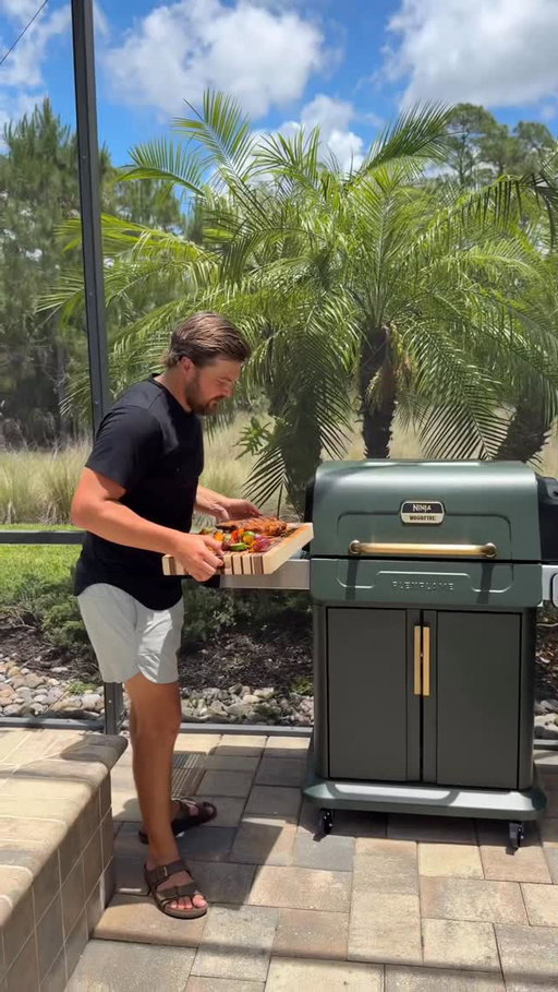 Why settle for just a grill when you can have it all? The new @ninjakitchen FlexFlame. The first 5-in-1 outdoor cooking system… Grill, Roast, Smoke, Griddle, and make Artisan Pizzas, all under one hood.

#NinjaPartner #NinjaFlexFlame