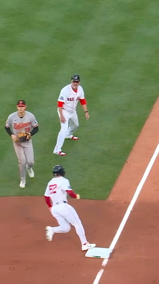 Third base coach was in fair territory waving the runner home

#redsox #orioles #coaching #mlb #baseball