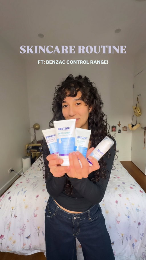 My favourite hours of the day ✨⭐️

Getting ready tackle another day confidently thanks to @benzacau available at your nearest pharmacy! #ad