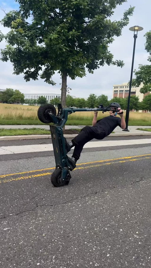 Watch This 🤯
@ridegotrax #gx3 #gotrax