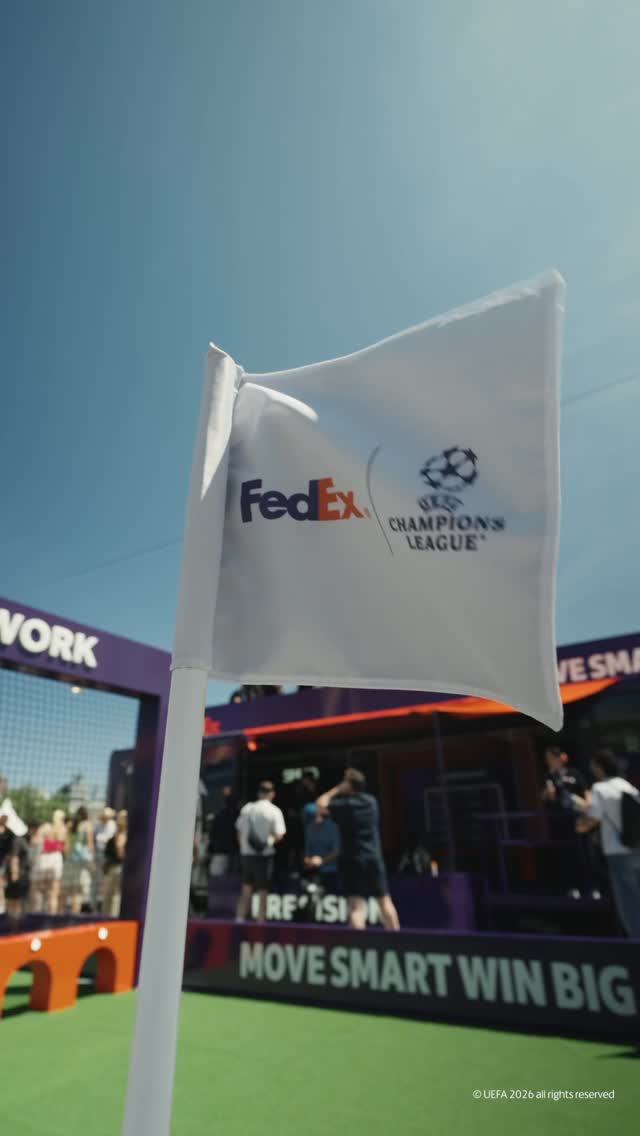 Budapest called, and the trophy was delivered 🏆🇭🇺

From the fan festival to the pitch, @FedExEurope kept the UEFA Champions League Final weekend moving ⚽️📦

#UCLDeliver