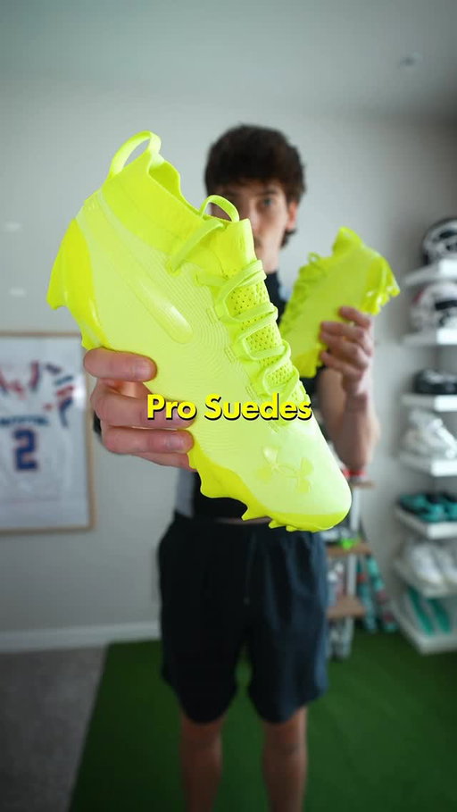UA Spotlight Pro Suedes are Back 😎 

#football #footballcleats #underarmour #cleats #widereceiver