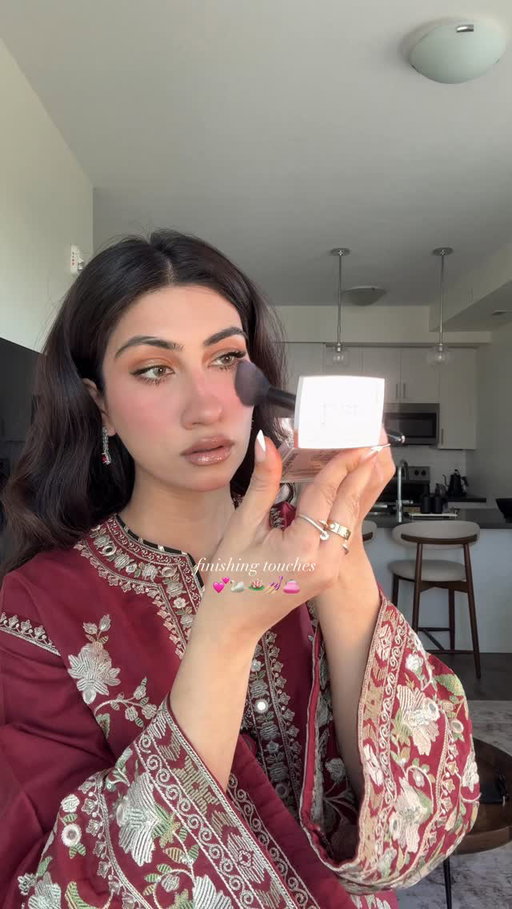 finishing touches are my favourite part 

Lipliner -  @rhode
Gloss - @patmcgrathreal 
Blush - @diorbeauty 

#makeup #pakistanioutfits #blush #pakistanistreetstyle