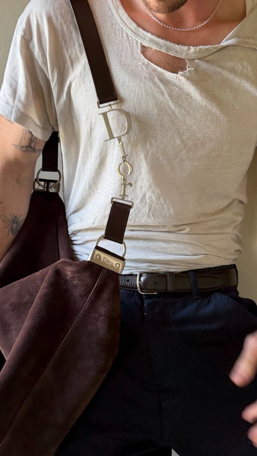 suede for summer #bagunboxing #jonathananderson #dior #mensbag