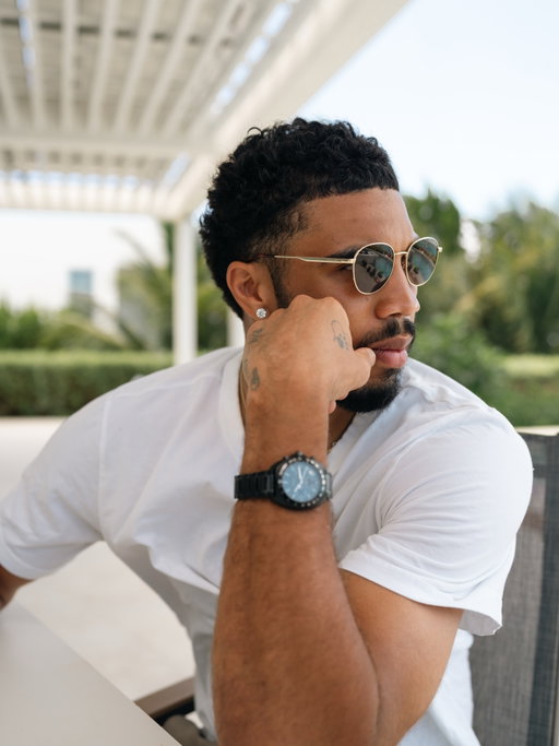 Looking ahead and always on time @coach ⌚️🕶️ #CoachPartner #CourageToBeReal