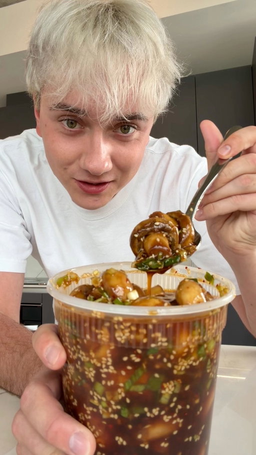 Marinated mushrooms might be my new fav thing🍄‍🟫 #MushroomPartner #ItsNotMagicItsMushrooms #NationalMushroomMonth