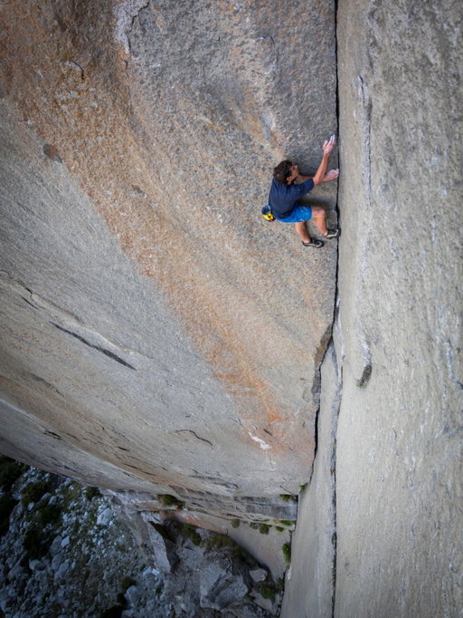 Hard to believe but yesterday marked 9 years since I free soloed El Cap. I celebrated the occasion by looking through some of the old photos and I was struck by how much I appreciated all the photos of friends - all the camera folks, riggers, climbing partners, and community that came together to help make the film Free Solo happen.

This is a random carousel of behind the scenes images, all taken by @jimmychin. @mikeylikesrocks appears in a lot of them since he was on the wall shooting so much. @daveallfrey did a lot of rigging, @tommycaldwell was such a key partner for so much of the climbing. 

Basically, 9 years later I remember it all as a great time with friends. What an adventure!

Ps - the climbing photos are from the Good Book, a super classic 5.10d I soloed for practice along the way.