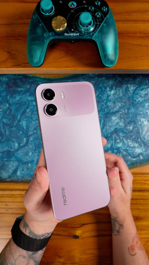 Is this the ultimate budget smartphone of 2026? 📱 Unboxing the all-new Realme P4 Lite in the stunning Pulse Purple colorway!
For just around $110 (approx. £99 / INR 9,999), this phone brings back two legendary features that flagship phones abandoned years ago: A physical 3.5mm headphone jack for zero-latency wired audio. An expandable microSD card slot supporting up to 2TB of extra storage. With a massive 6,300mAh battery and a beautiful 90Hz display, it is hard to find better value at this price point. Would you rock a phone with these classic specs? Let me know in the comments!

#RealmeP4Lite #BudgetPhone #TechUnboxing #SmartphoneReview #TechReels