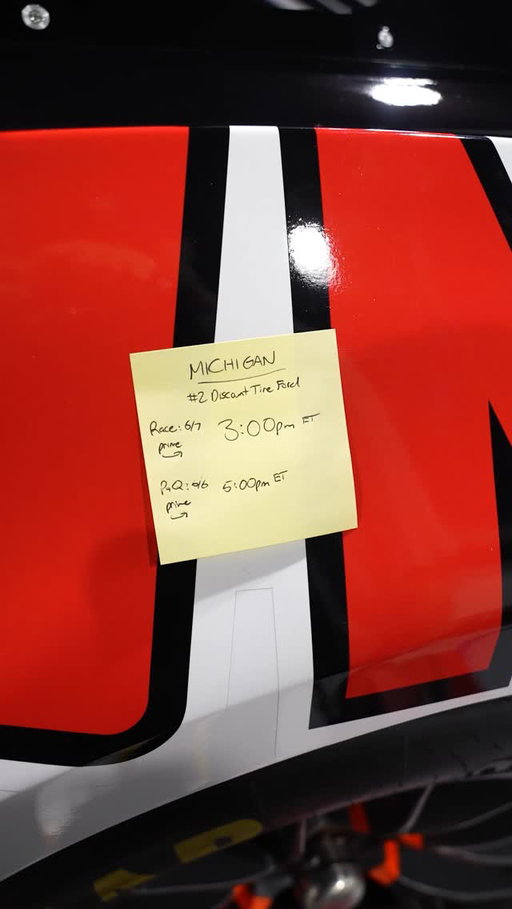 🏁 NASCAR Michigan Tune-in Post-it
✍🏻 Written with a Writech Nebula
✅ Pen Rating: 8.4/10

Comment and let me review your pen of choice next week. And most importantly watch the race on Sunday

#NASCAR #TeamPenske #DiscountTire #FordRacing #Mustang