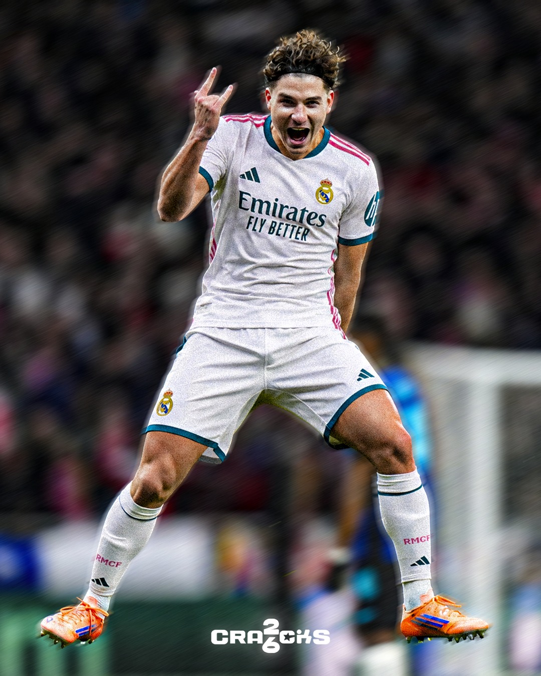 🚨😳 ¿Y SI EL GALÁCTICO ES JULIÁN ÁLVAREZ?

👀 En redes sociales, muchos madridistas creen que el gran fichaje que prepara Florentino Pérez podría ser el delantero argentino

💰 Julián está siendo vinculado con una posible salida del Atlético por unos 150 millones de euros, justo la cifra que Florentino aseguró estar dispuesto a invertir

⚪ Las pistas encajan para algunos aficionados y su nombre gana fuerza en las especulaciones

🤔 La gran pregunta es otra: ¿necesita realmente el Real Madrid fichar otro delantero?