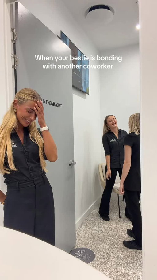 Come and visit the team at our Westfield Miranda clinic! 👋

Our friendly therapists specialise in non-surgical body contouring treatments including:

✅ Fat reduction & body sculpting
✅ Skin tightening
✅ Muscle toning & definition
✅ Cellulite reduction

All treatments use TGA-certified, medical-grade technology with zero downtime. Walk in, walk out and get back to your day. 💪

Book your FREE, no-obligation consultation with the Miranda team today 👇

🌐 elitebodycontouring.com.au
📞 1300 10 10 55
📍 19 clinics across NSW, ACT, SA & QLD

#westfieldmiranda
#mirandaclinic
#sydneybodycontouring
#nonsurgicalbodycontouring
#bodycontouring