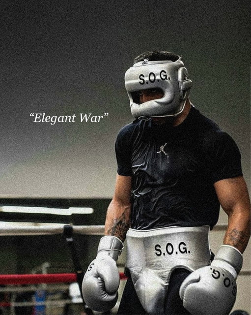“Elegant War” Drop is live on the site now while stock lasts!
-
-
-
#boxing #boxeo #championmindset