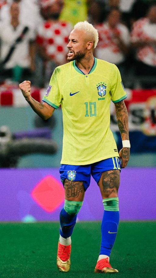 Neymar was dancing 🕺🇧🇷

#FIFAWorldCup