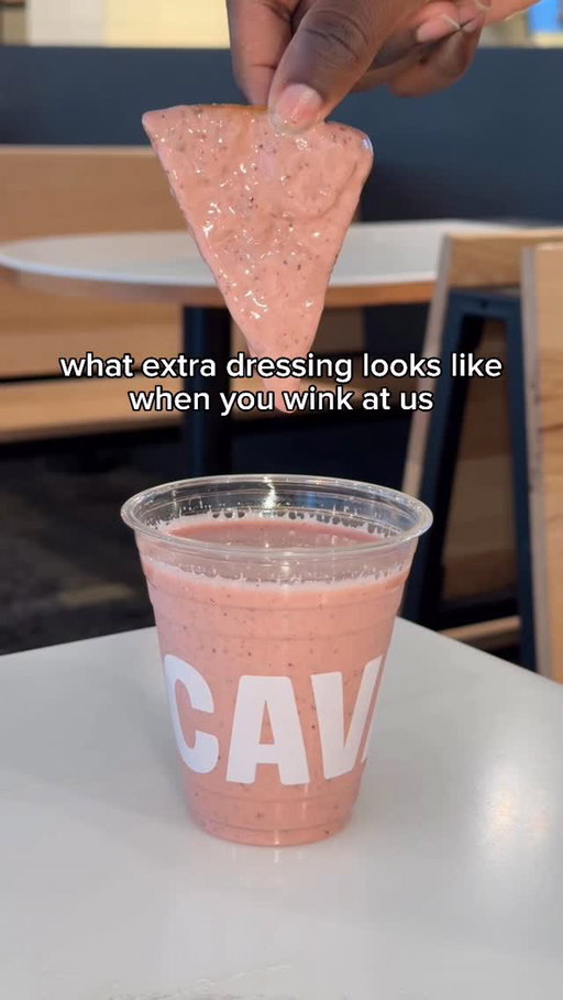 we like eye contact 👁️👄👁️