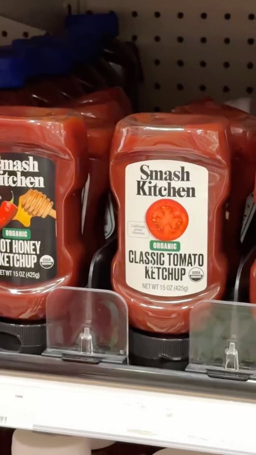 🚨National Ketchup Day Alert🚨

@glenpowell personally signed a limited number of Smash Kitchen Ketchup bottles hidden in @target stores across America. 

Find one. Post it. Tag us. 🤝 
(P.S. Comment “KETCHUP” for a special surprise 👀)