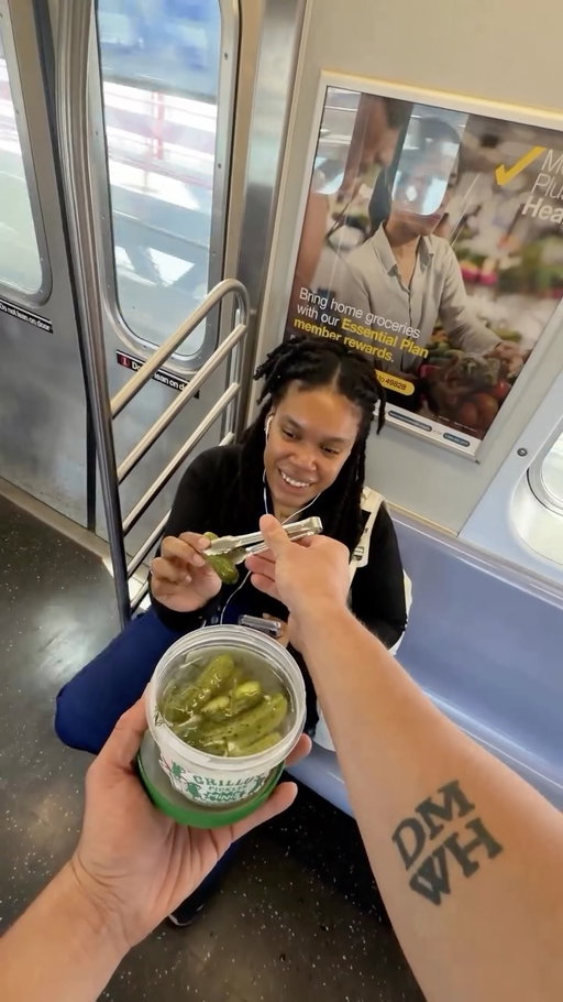 subway pickles