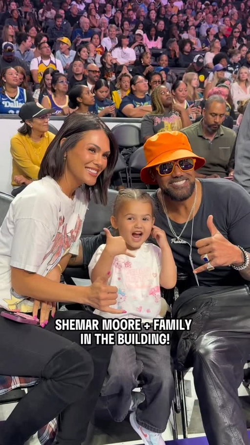 Guess who?! 🤩

Actor Shemar Moore and family are in the building to support Paige Bueckers and the Wings!

DAL-LAS | ION | 2026 WNBA Commissioner’s Cup presented by @coinbase