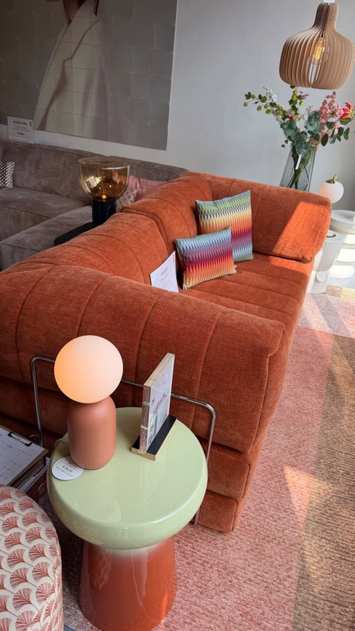Geen gek optrekje🤯

Dank dat ik even binnen mocht spieken @steffikosterr , nog even doorsparen🤣

#tip #housetour #bezichtiging #tips #interieur