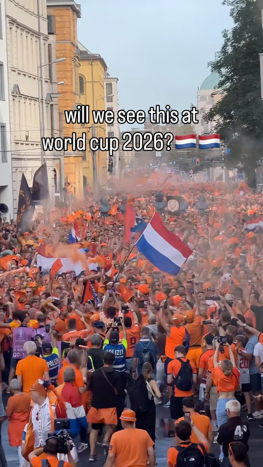 dutch fans go crazy at tournaments😭