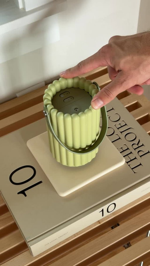 i dont drink matcha but i do like the color so i added the @yourseasonslife waterless Aero SM diffuser in the matcha colorway to give some pop of color in our home. Seasons has reduced their prices on their best selling diffusers for 2 weeks only, don’t miss out #homedecor #cozyathome #mcm #seasons #aromatherapy
