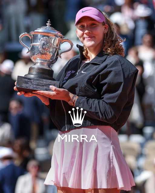 Congratulations @_mirraandreeva_ on your first victory at @rolandgarros and a maiden Grand Slam® title. The clay courts of Paris have a new star in the spotlight. This crown is yours.
#Rolex #RolexFamily #Reachforthecrown