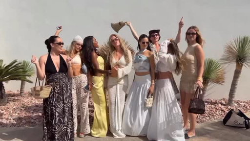 California girls in Ibizaaaa