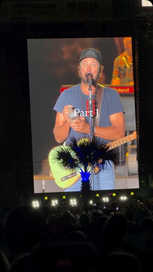 @lukebryan couldn’t believe it

How do I become friends with Randy?

#ccmf #countrymusic #concert #tequila #randy