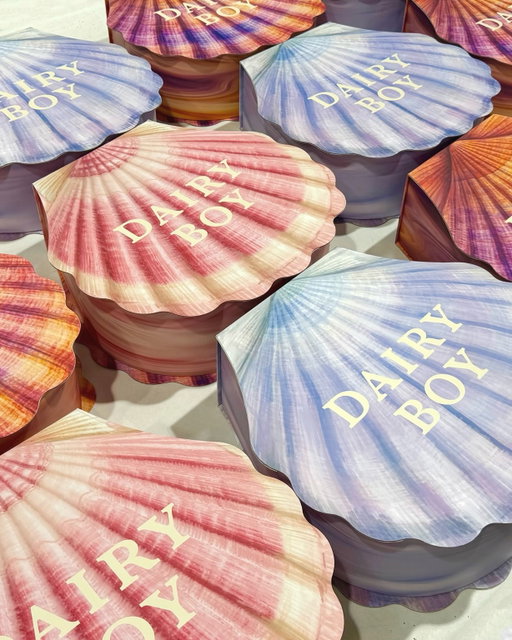 from moodboard to reality 🐚

custom hand-drawn shell boxed inspired by the little treasures we collect each summer