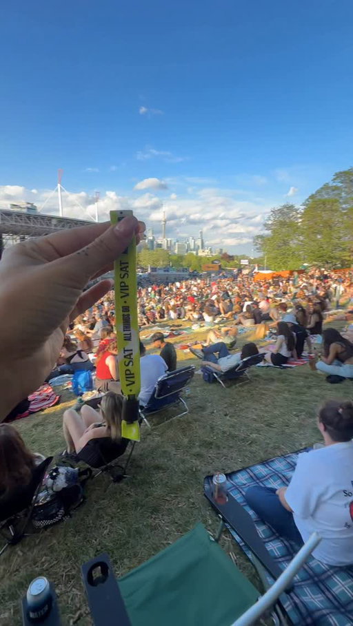 the VIP fairy is here to bless us! find the wristband and it’s yours 💞

🎥: @respectivecollective 

#allthingsgo #atgtoronto
