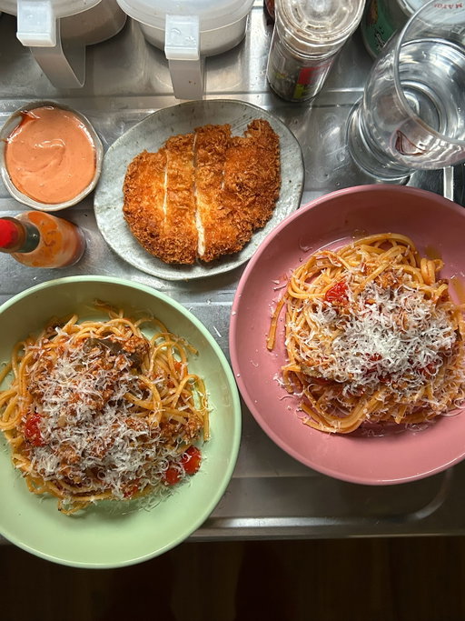 When dinners for one become dinners for two 🥹

A bunch of recipes from the past couple weeks are on the site, if you needed some inspiration for easy and happy meals