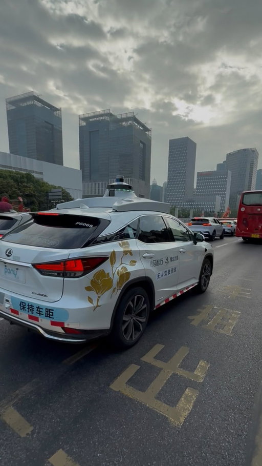 China está en el año 2070 (ROBOT TAXI)

#china🇨🇳 #shanghai #shenzhen #robotaxi #china