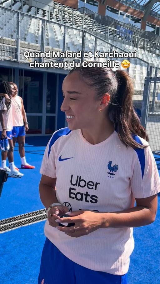 Hey, @corneilleofficiel, à quand un feat ? 🎤😅